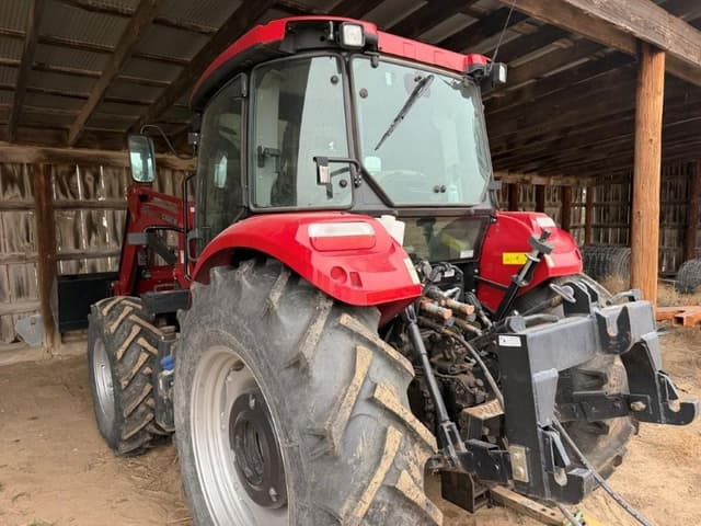 Image of Case IH Farmall 110C equipment image 4