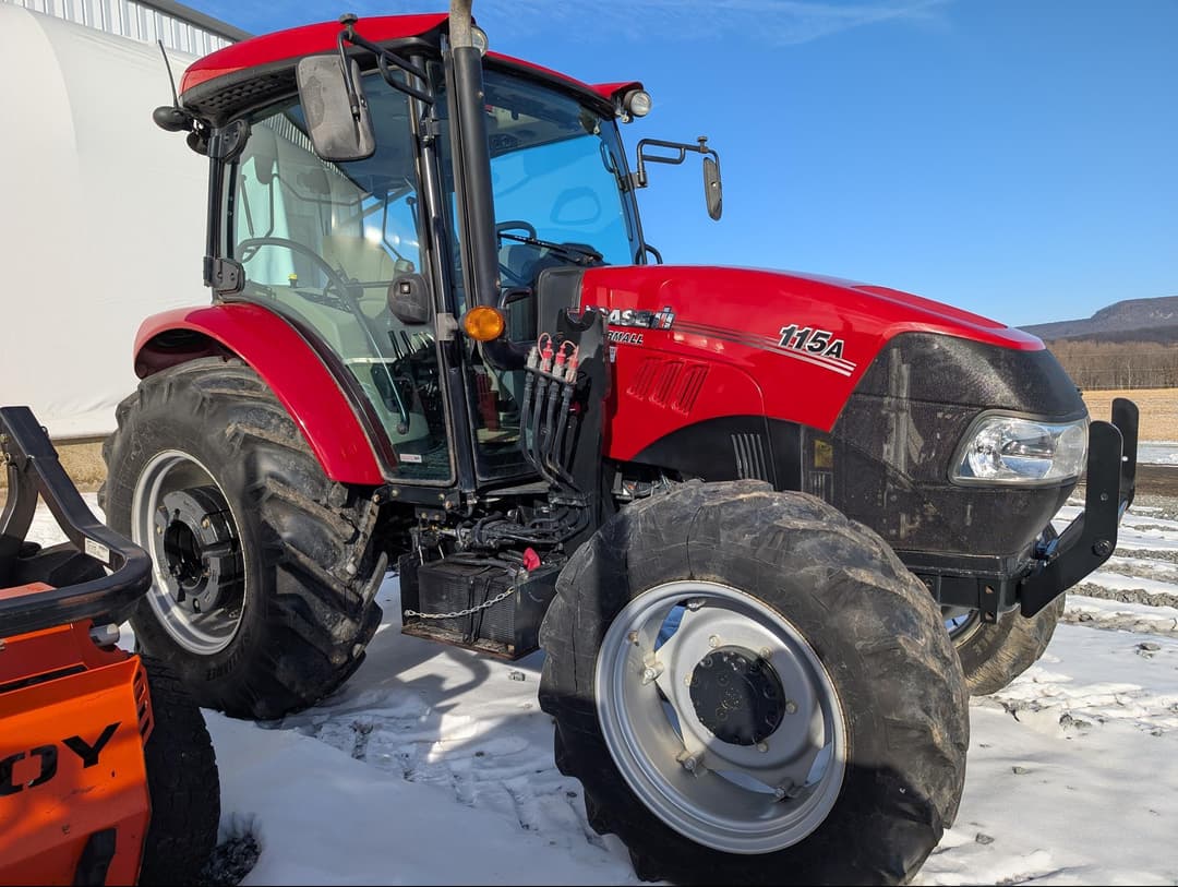 Image of Case IH Farmall 115A Primary image