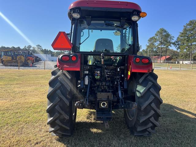 Image of Case IH Farmall 115A equipment image 2