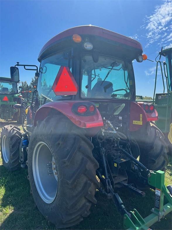 Image of Case IH Farmall 115A equipment image 2