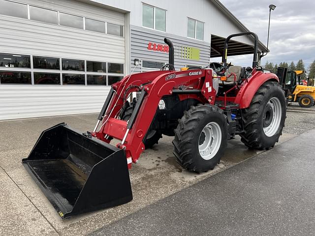 Image of Case IH Farmall 120C equipment image 1