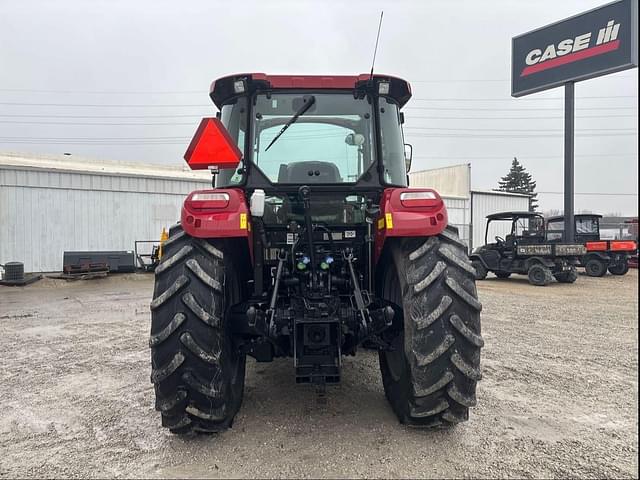 Image of Case IH Farmall 120C equipment image 3