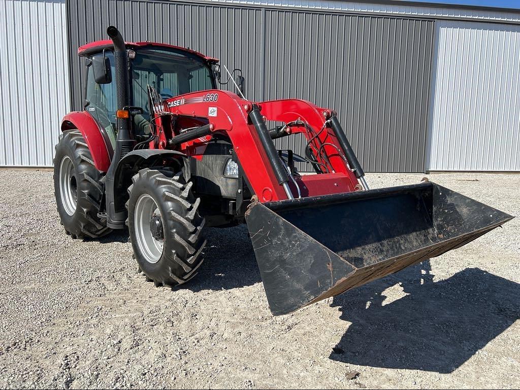 Image of Case IH Farmall 120C Primary image