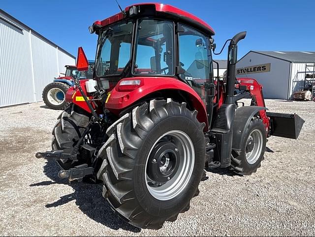Image of Case IH Farmall 120C equipment image 2