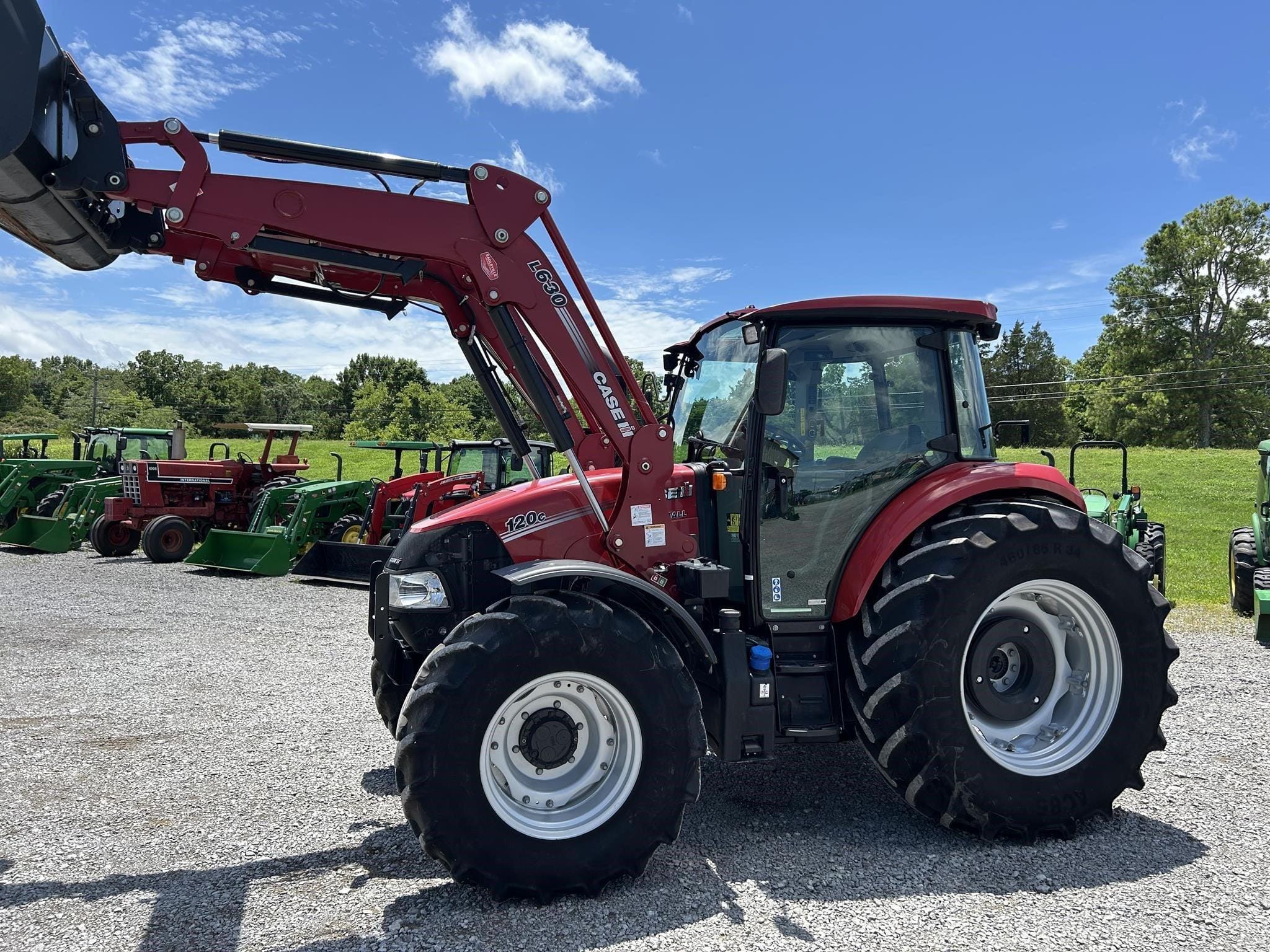 2021 Case IH Farmall 120C Equipment Image0