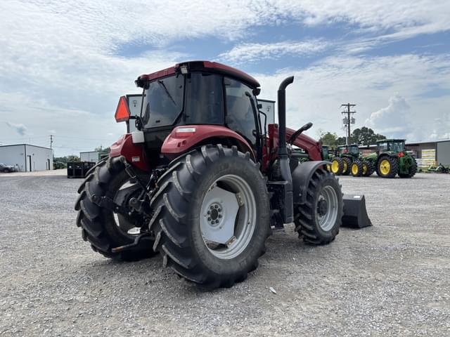 Image of Case IH Farmall 130A equipment image 3