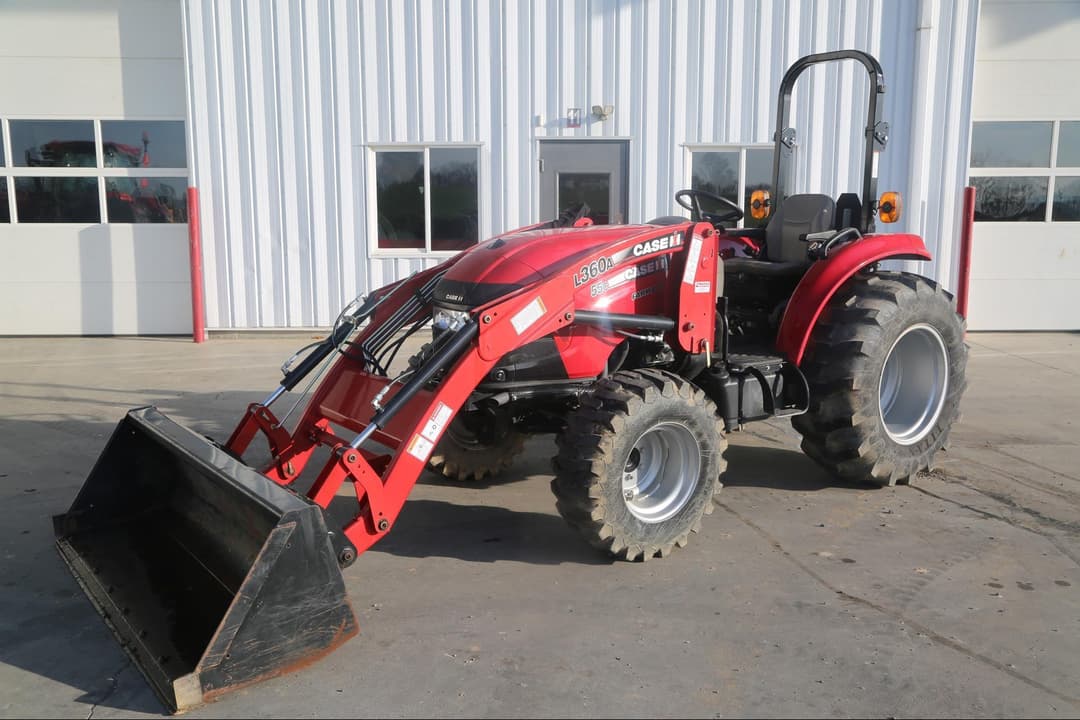 Image of Case IH Farmall 55C Primary image