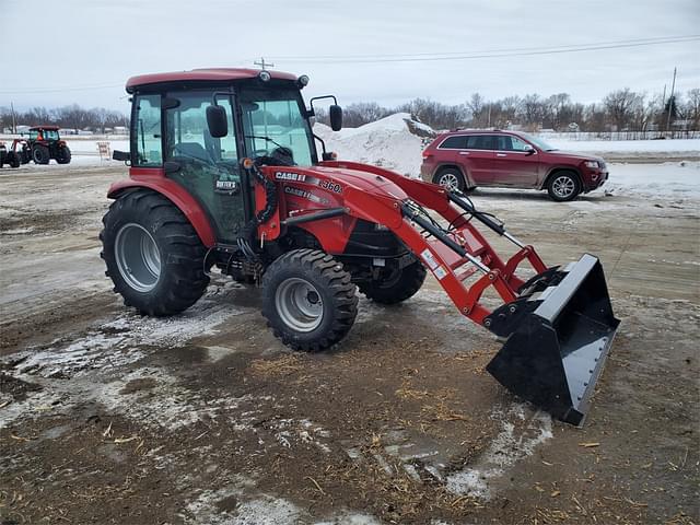 Image of Case IH Farmall 55C equipment image 1