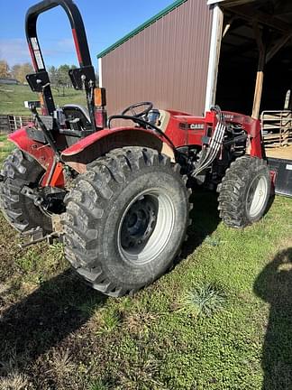 Image of Case IH Farmall 60A equipment image 3