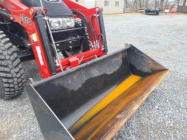 Image of Case IH Farmall 75A equipment image 2