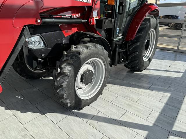 Image of Case IH Farmall 75C equipment image 3