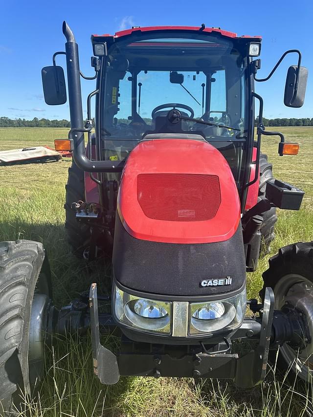 Image of Case IH Farmall 75C equipment image 1