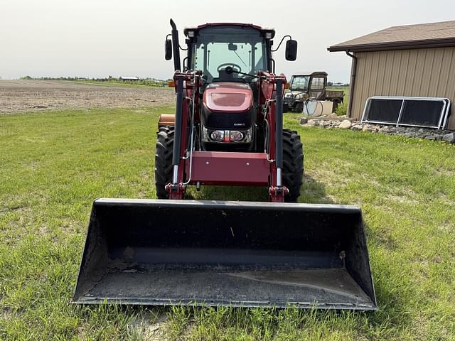 Image of Case IH Farmall 75C equipment image 4