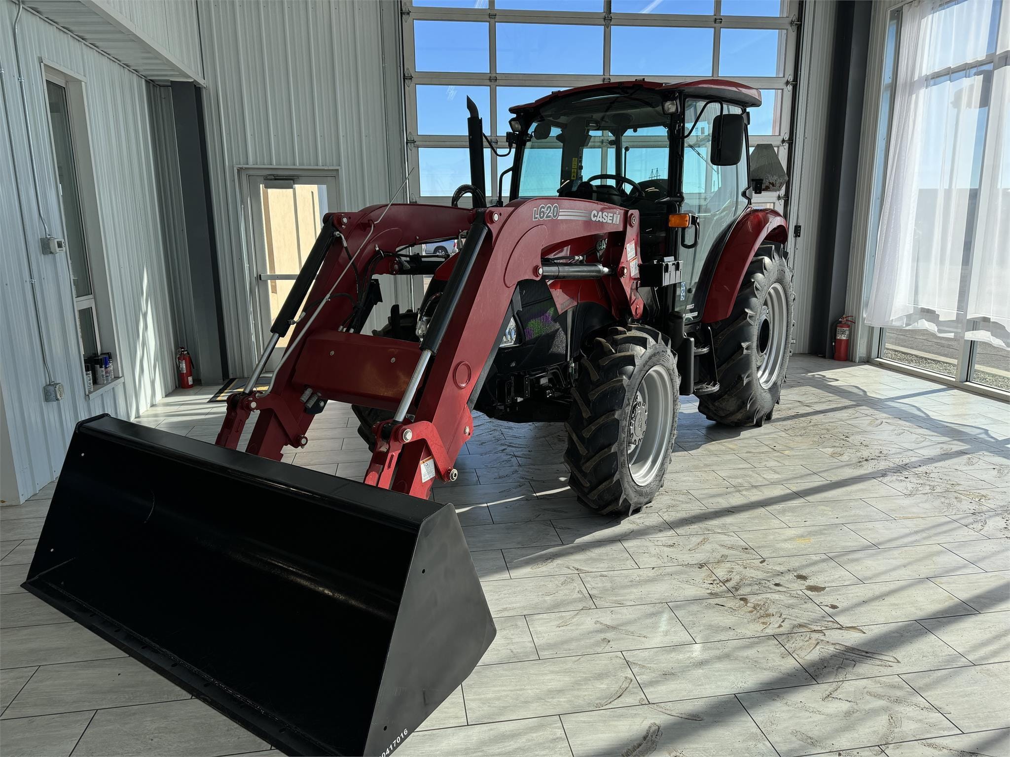 Main image Case IH Farmall 75C
