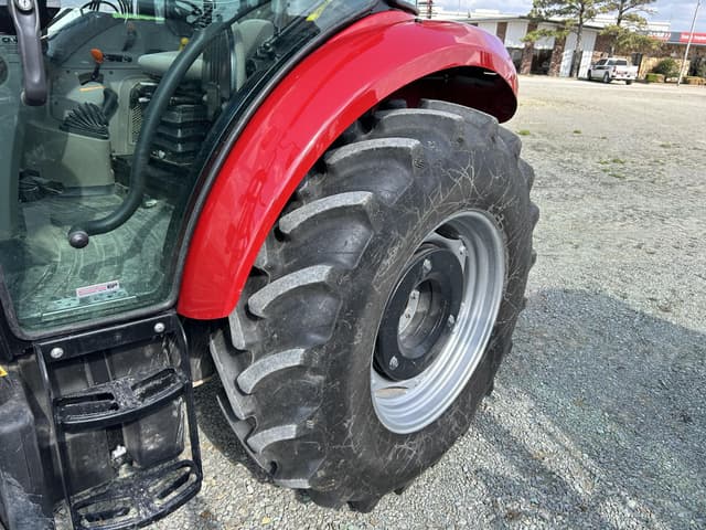 Image of Case IH Farmall 75C equipment image 2