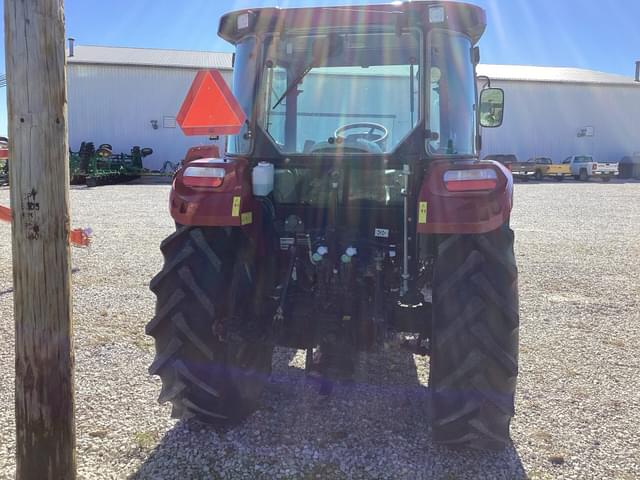 Image of Case IH Farmall 75C equipment image 3
