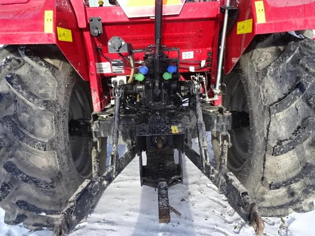 Image of Case IH Farmall 75C equipment image 3