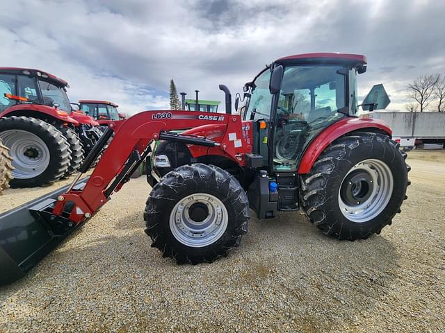 Image of Case IH Farmall 90C equipment image 2