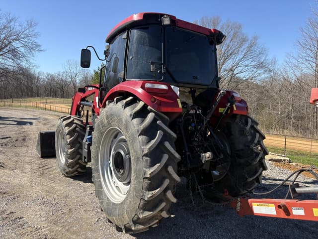 Image of Case IH Farmall 90C equipment image 4