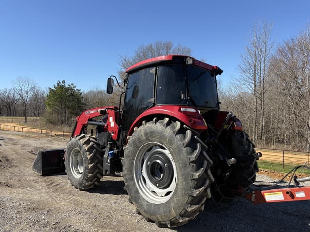 Image of Case IH Farmall 90C equipment image 3