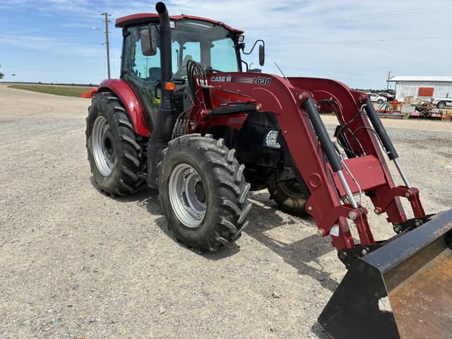 Image of Case IH Farmall 90C equipment image 4