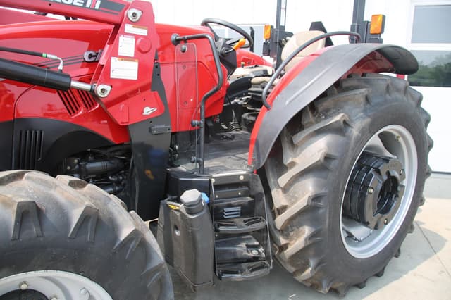 Image of Case IH Farmall 95A equipment image 1