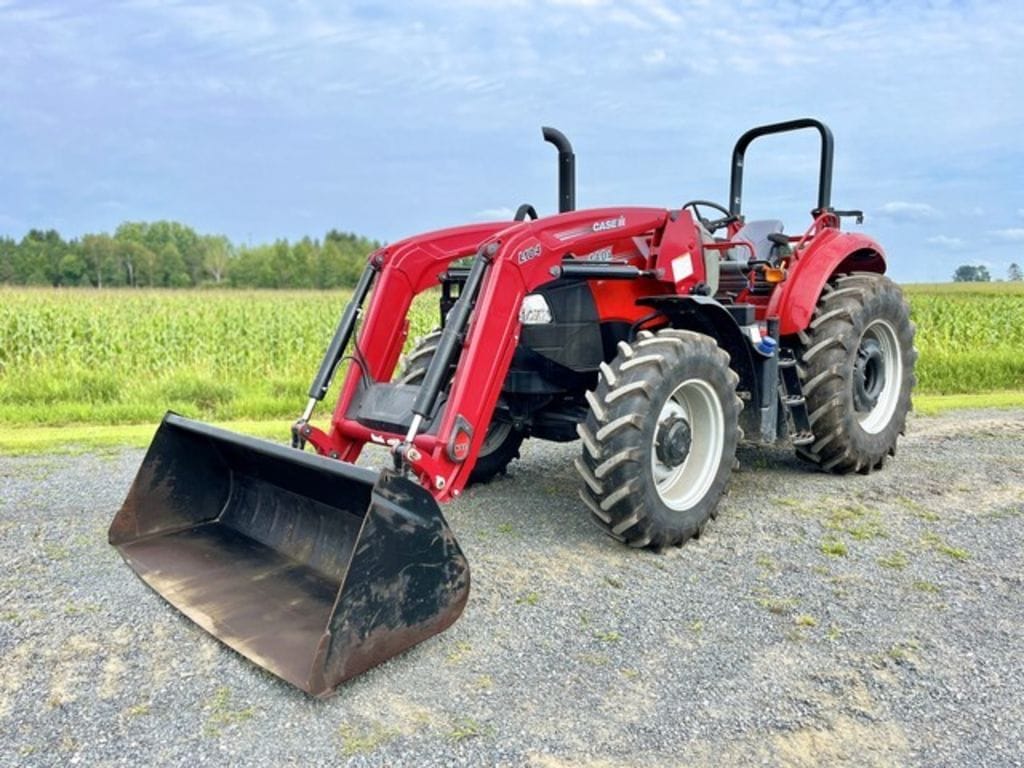 2021 Case IH Farmall 140A Equipment Image0