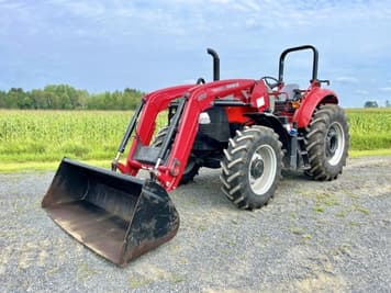 Main image Case IH Farmall 140A