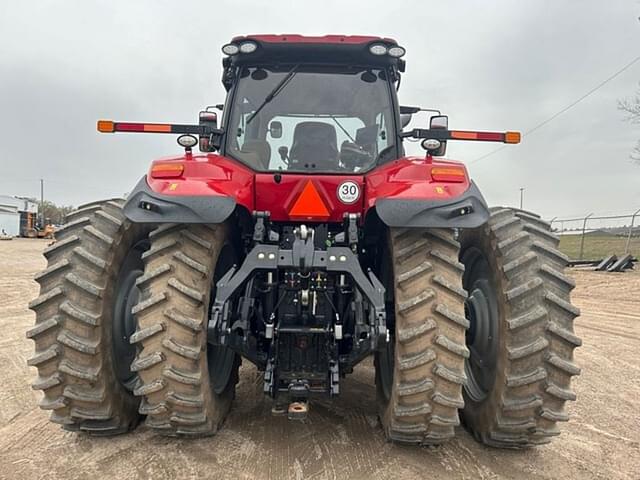 Image of Case IH Magnum 250 equipment image 4