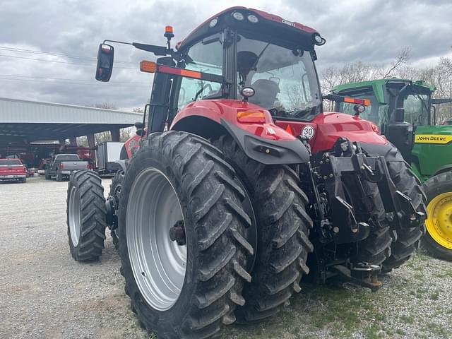 Image of Case IH Magnum 400 equipment image 3