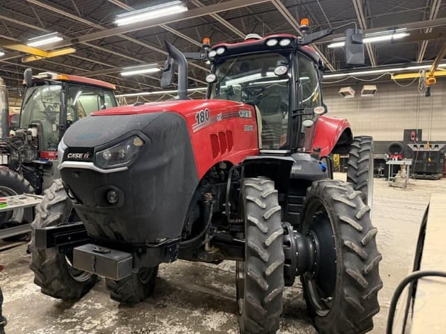 Image of Case IH Magnum 180 equipment image 3