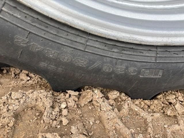 Image of Case IH Magnum 180 equipment image 3