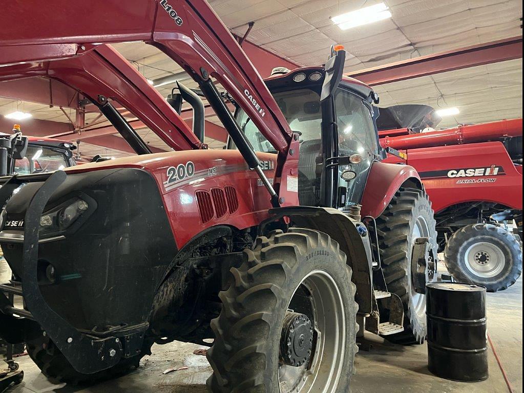 Image of Case IH Magnum 200 Primary image