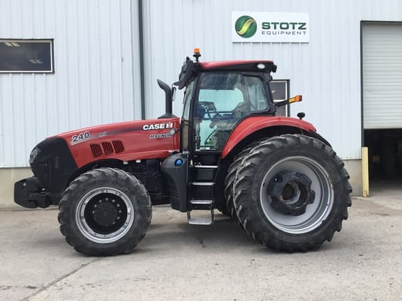 Image of Case IH Magnum 240 equipment image 1