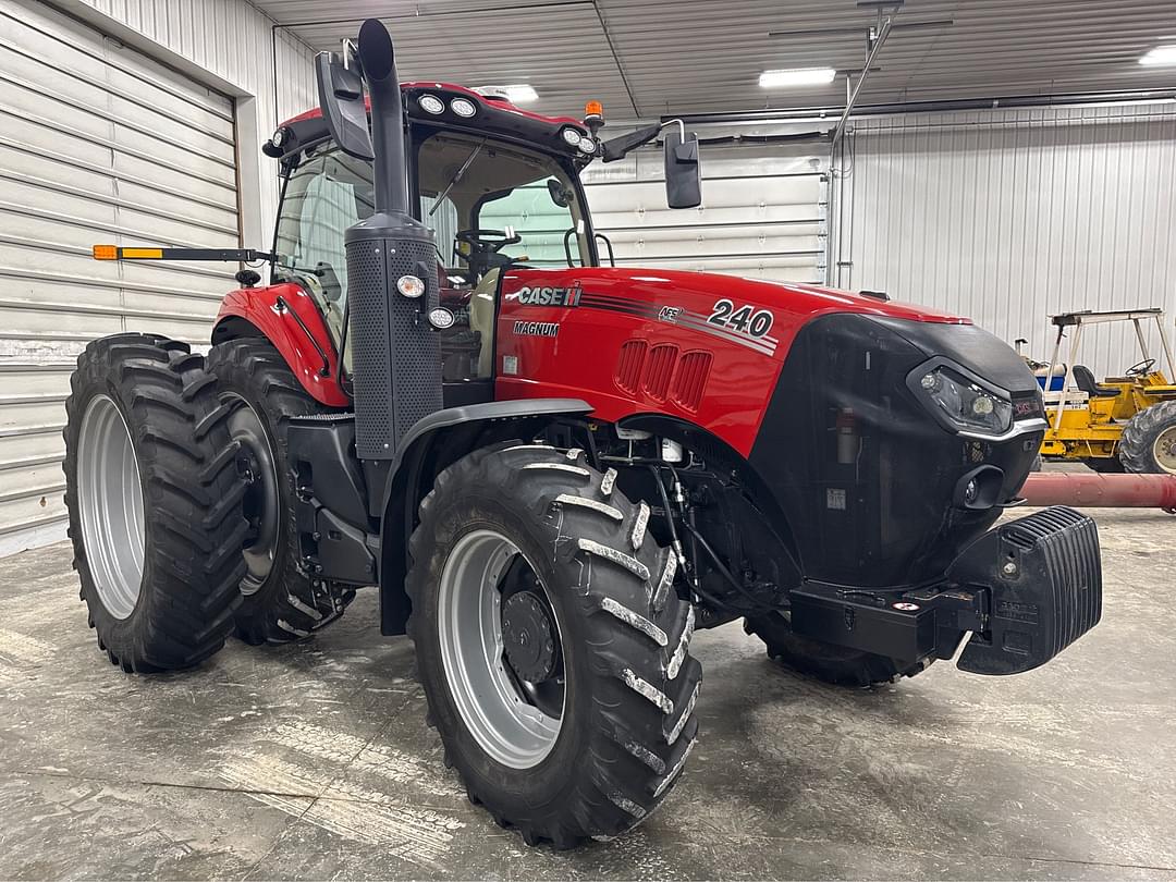 Image of Case IH Magnum 240 Primary image