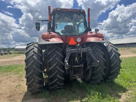Image of Case IH Magnum 250 equipment image 3