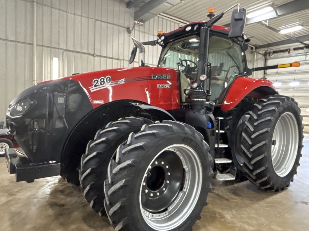Image of Case IH Magnum 280 Primary image