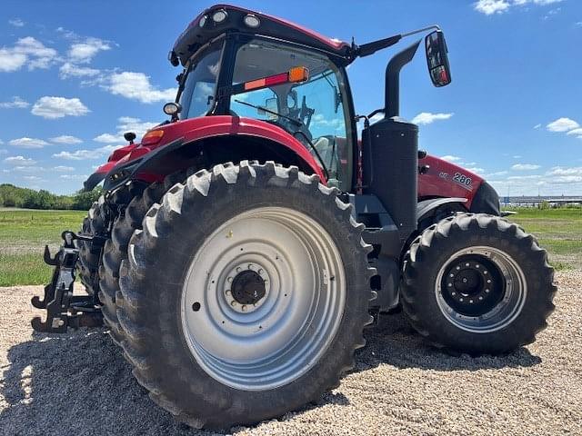 Image of Case IH Magnum 280 equipment image 2