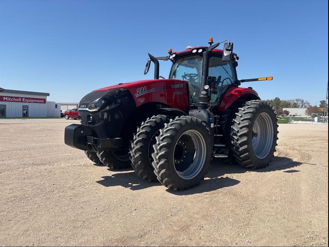 Image of Case IH Magnum 280 Primary image