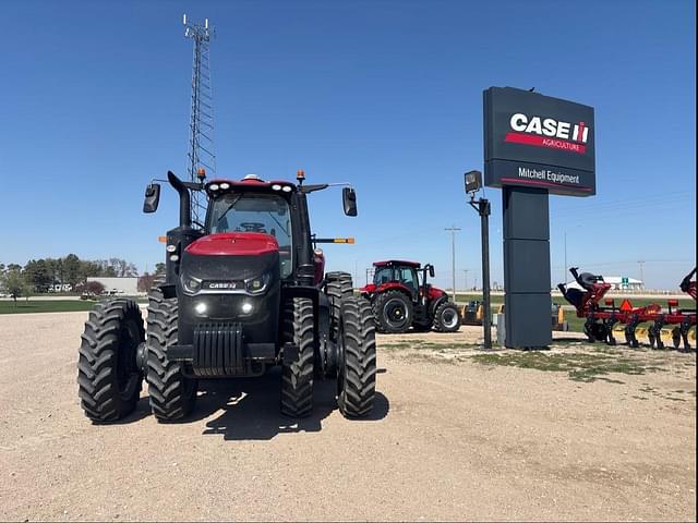 Image of Case IH Magnum 280 equipment image 4