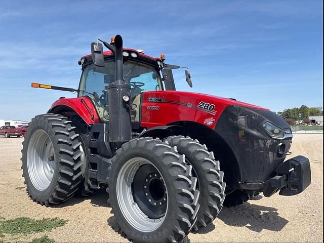 Image of Case IH Magnum 280 equipment image 1