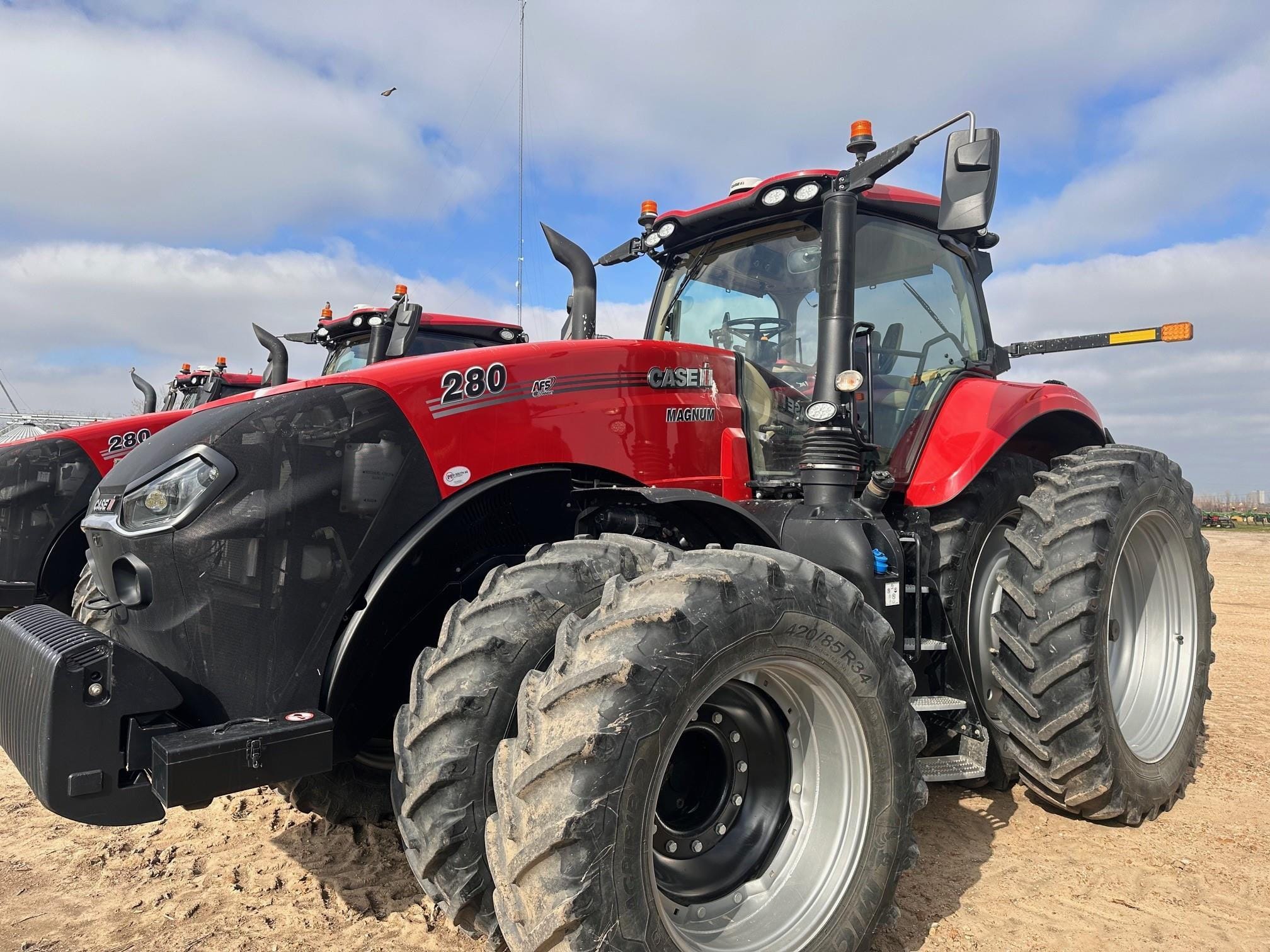2021 Case IH Magnum 280 Equipment Image0