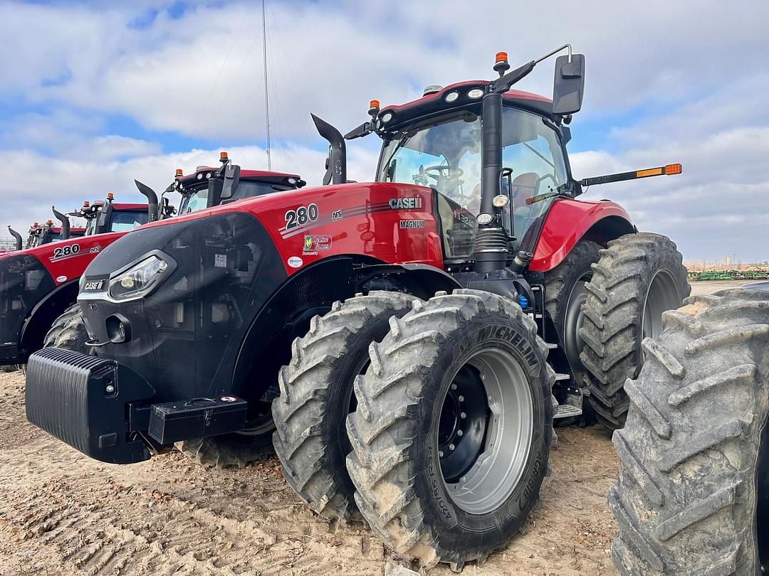 Image of Case IH Magnum 280 Primary image