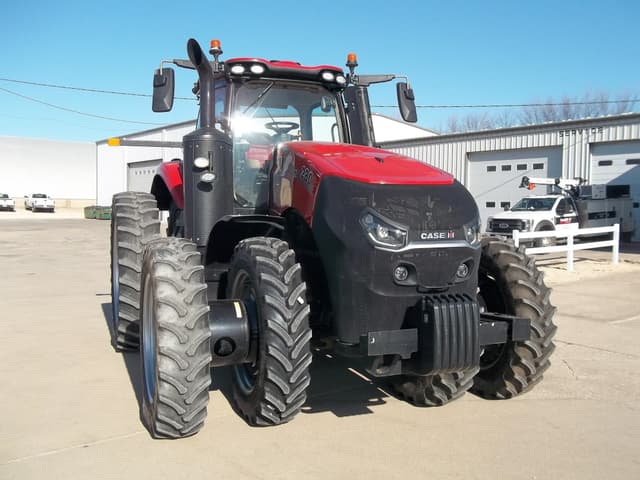 Image of Case IH Magnum 280 equipment image 1