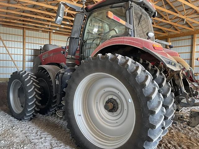 Image of Case IH Magnum 280 equipment image 1