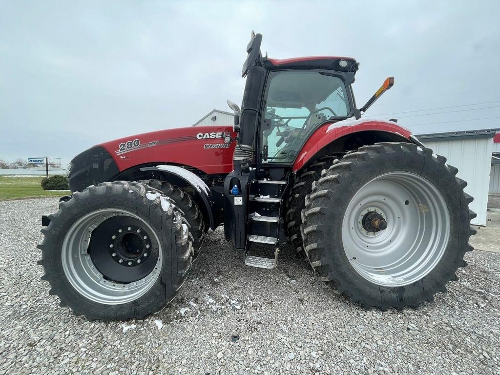 Image of Case IH Magnum 280 Primary image