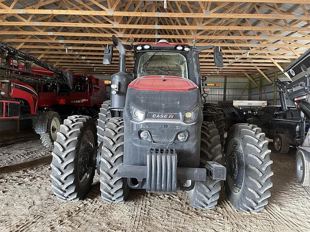 Image of Case IH Magnum 280 equipment image 2