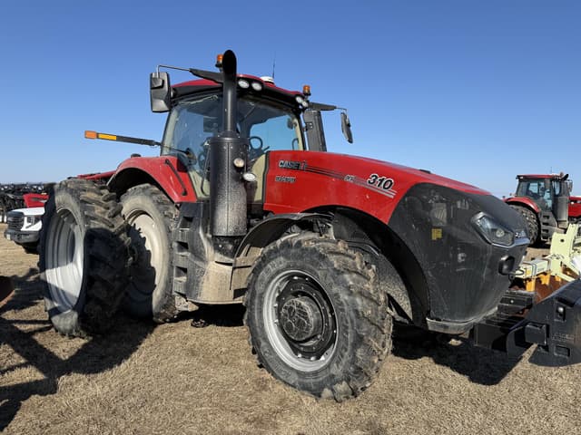 Image of Case IH Magnum 310 equipment image 4