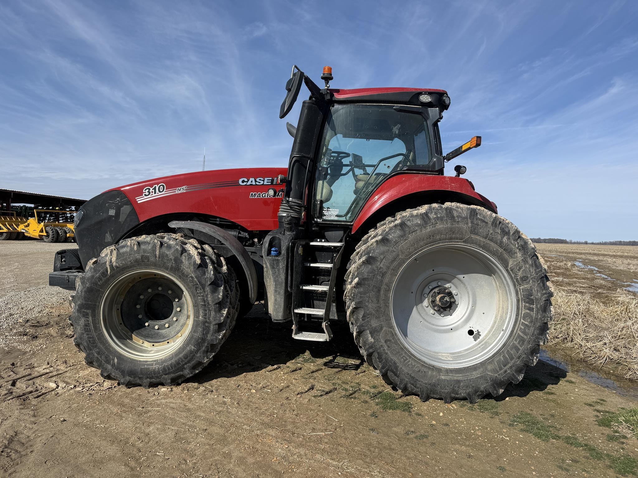 2021 Case IH Magnum 310 Equipment Image0