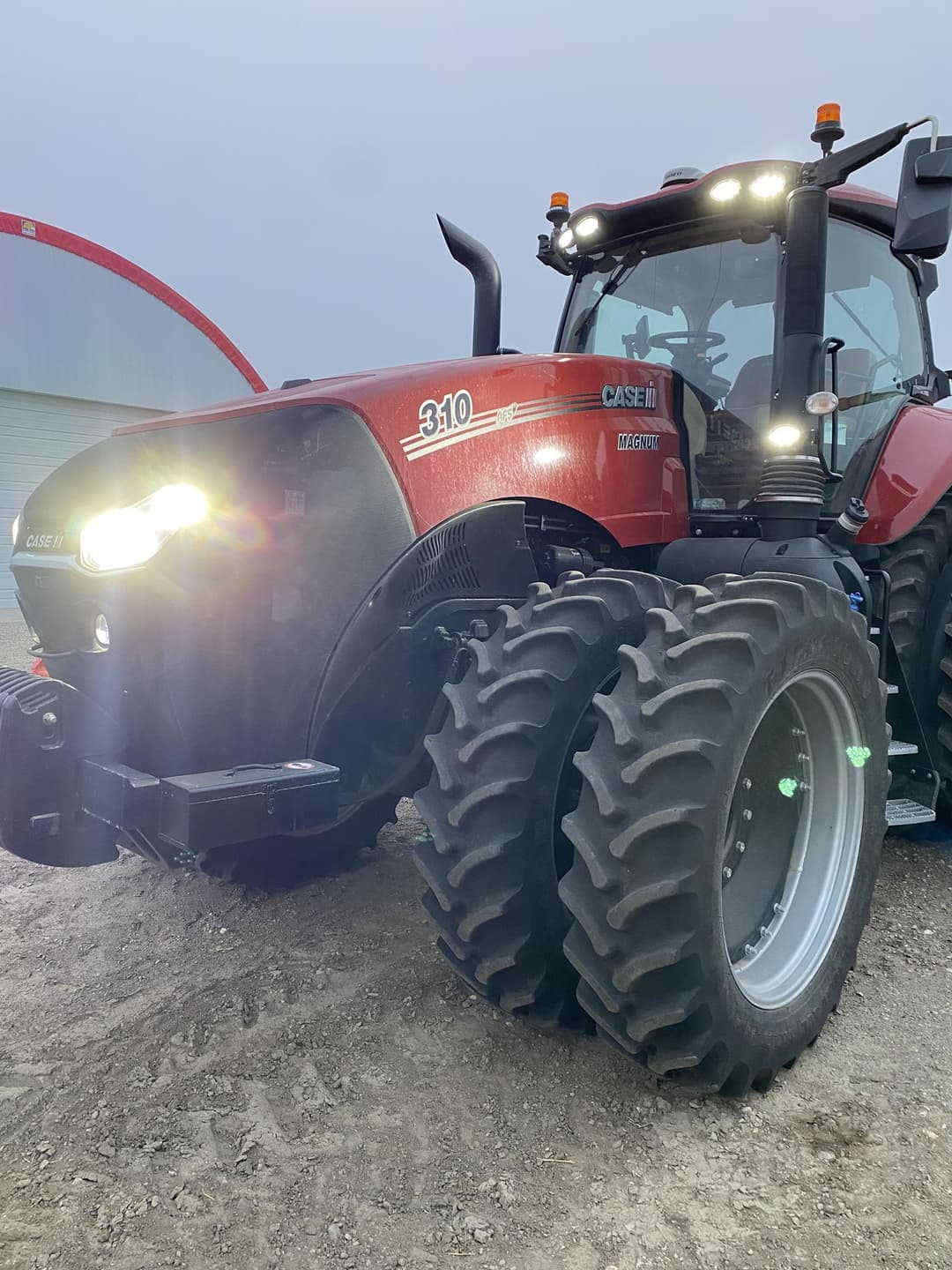 Image of Case IH Magnum 310 Image 1